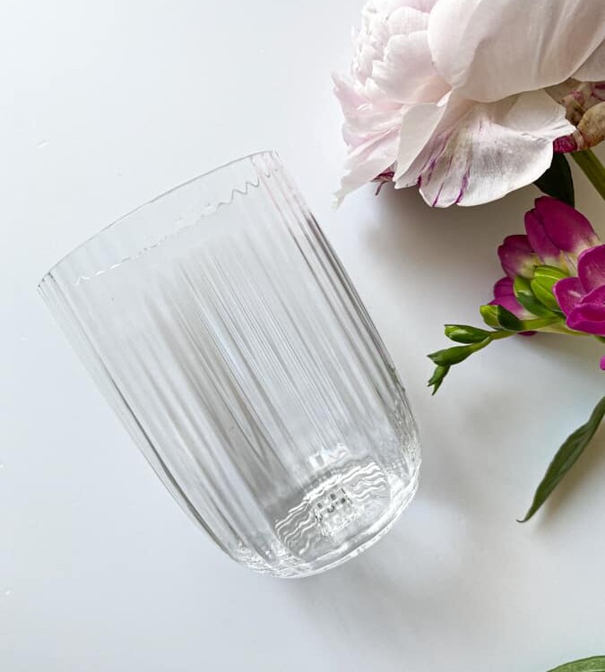 bambu i klar, anna von lipa, Remix av Sofie, anna von lipa glas, munblåst glas, handblåst glas, glas, dricksglas, vattenglas, färgat glas, blanda och mattck glas, blanda & mattck glas, tumlare, wawe glas, virvla glas, harlekinglas, spiralglas, bambuglas, olivglas, bordsduk, anna von lipa glas, anna von lipa återförsäljare