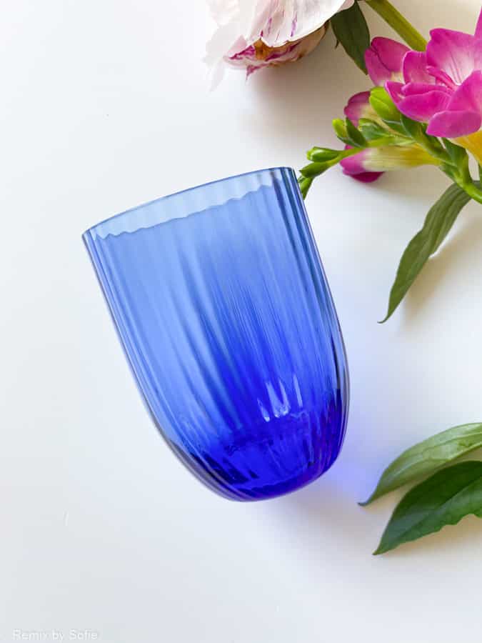 bambu i beryl, anna von lipa, Remix av Sofie, anna von lipa glas, munblåst glas, handblåst glas, glas, dricksglas, vattenglas, färgat glas, blanda och mattck glas, blanda & mattck glas, tumlare, wawe glas, virvla glas, harlekinglas, spiralglas, bambuglas, olivglas, bordsduk, anna von lipa glas, anna von lipa återförsäljare