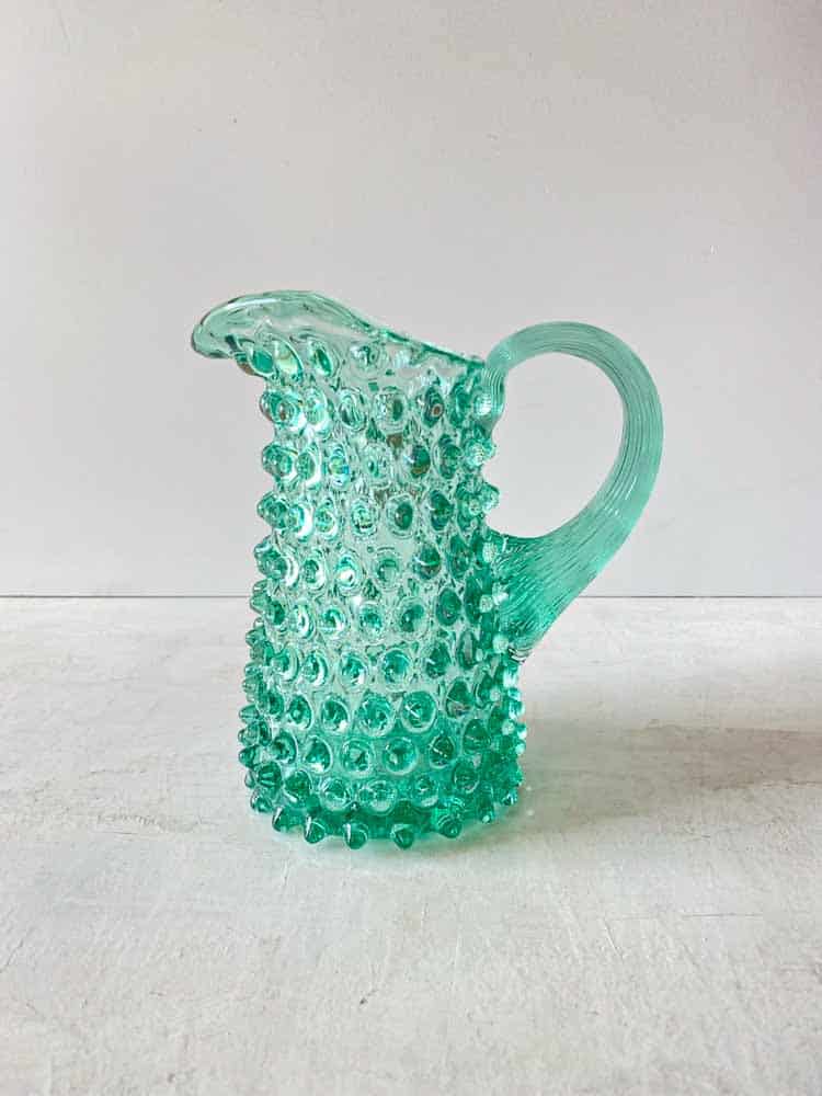 eiffiel kanna, hög kanna, anna von lipa kanna, anna von lipa glas, igelkott kanna hög, anne von lipa återförsäljare, remix av sofie, kannor, glas kannor, hobnail glas, pinapple glas, kanna igelkott glas, anna von lipa Återförsäljare