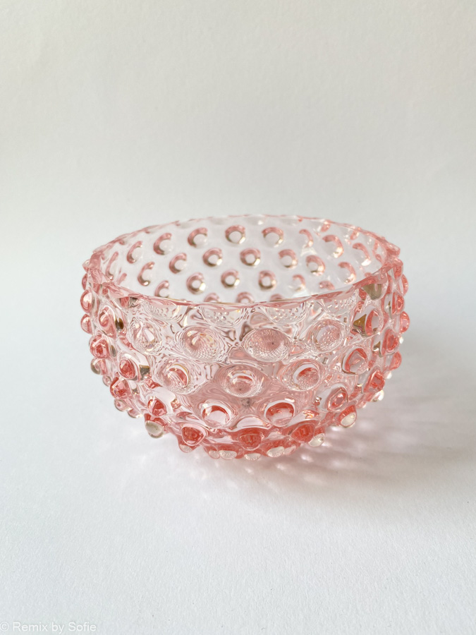 rosa, anna von lipa, anna von lipa glas, anna von lipa igelkott glas, tapas skål, tapas skål, skål, igelkott skål, mellanmål skål, glas skål, tapas skål, remix av sofie, inredning