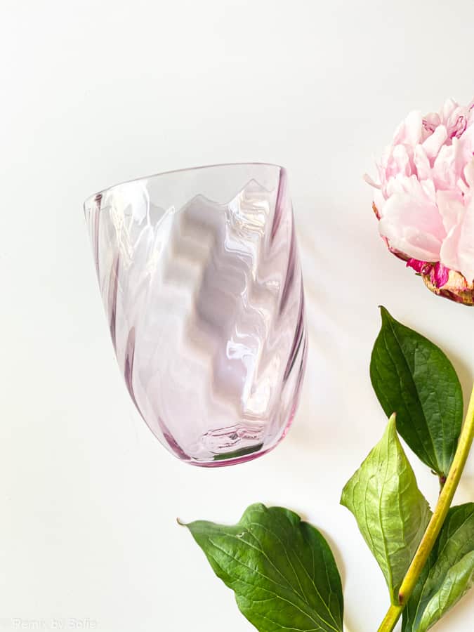 virvla glas i ljuslila, bambu glas, olivglas, bambu glas, anna von lipa mix & match, swil glas, wawe glas, harlekin glas, tumlare, vattenglas, dricksglas, dricksglas, målat glas, heminredning, bordsduk, glas från anna von lipa, anna von lipa återförsäljare, remix av sofie