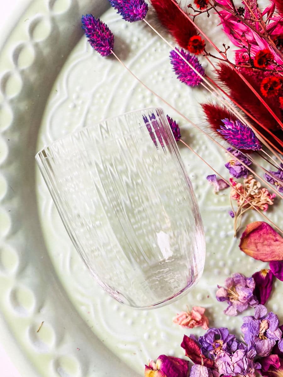 bambuglas, anna von lipa mix & match, swil glas, wawe glas, harlekinglas, tumlare, vattenglas, dricksglas, dricksglas, målat glas, heminredning, bordsduk, glas från anna von lipa