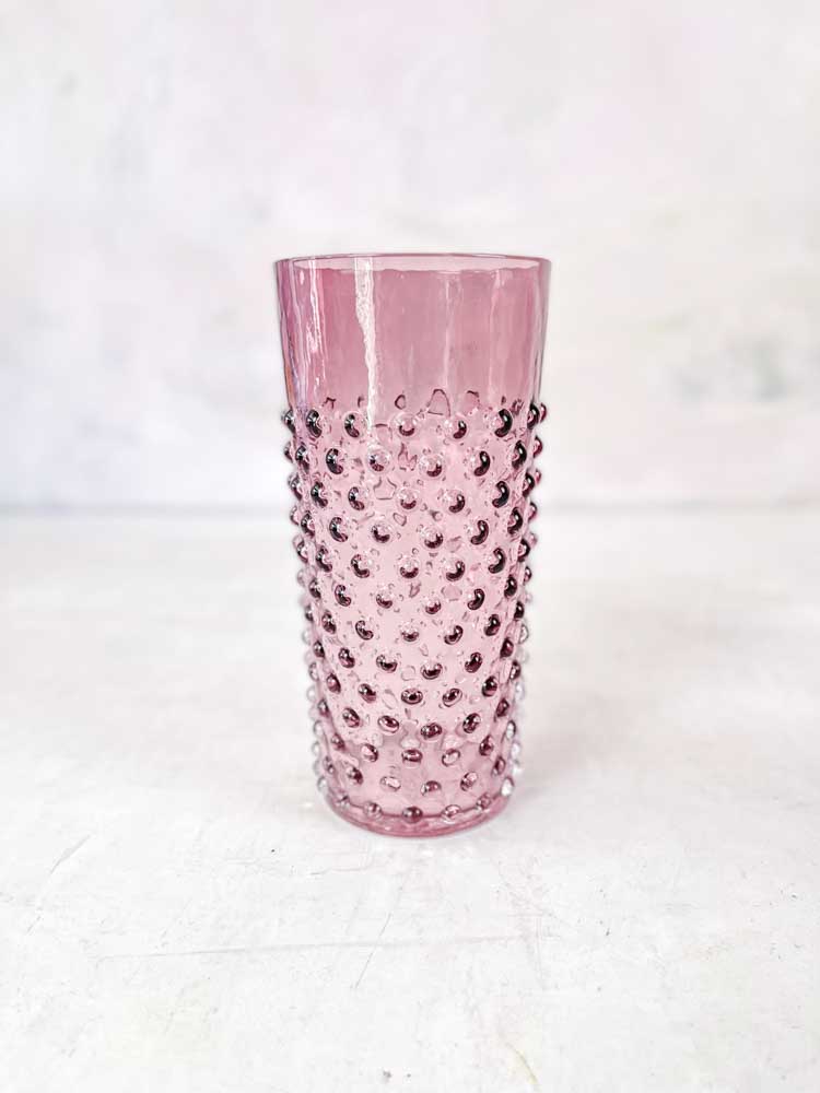 Anna von Lipa, Anna von Lipa piggsvinsglas lång dryckesglas i ljusviolett