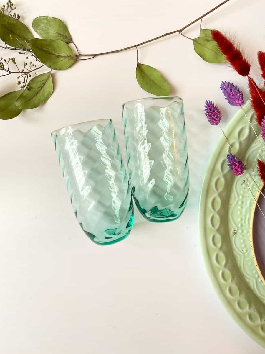 lång dryck, drick glas, stort vattenglas, en
