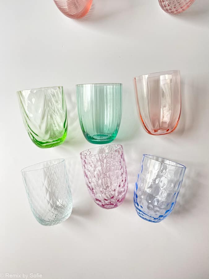Anna von lipa, Remix av Sofie, Anna von lipa glas, handblåst glas, dricksglas, vattenglas, färgat glas, mix och mattck glas, mix & mattck glas, tumlare, waweglas, virvla glas, harlekinglas, spiralglas, bambuglas, olivglas, bordsduk, anna von lipa glas, anna von lipa återförsäljare