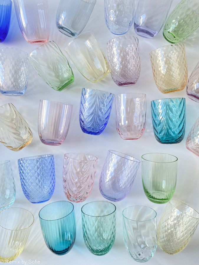 Anna von lipa, Remix av Sofie, Anna von lipa glas, handblåst glas, dricksglas, vattenglas, färgat glas, mix och mattck glas, mix & mattck glas, tumlare, waweglas, virvla glas, harlekinglas, spiralglas, bambuglas, olivglas, bordsduk, anna von lipa glas, anna von lipa återförsäljare