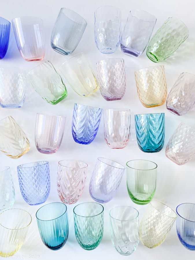 Anna von lipa, Remix av Sofie, Anna von lipa glas, handblåst glas, dricksglas, vattenglas, färgat glas, mix och mattck glas, mix & mattck glas, tumlare, waweglas, virvla glas, harlekinglas, spiralglas, bambuglas, olivglas, bordsduk, anna von lipa glas, anna von lipa återförsäljare