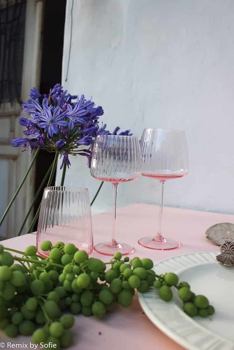 anna von lipa glas, anna von lipa vinglas, vinglas, vinglas, glas för vin, munblåst glas, vinglas, bordsduk, Lyon vinglas,