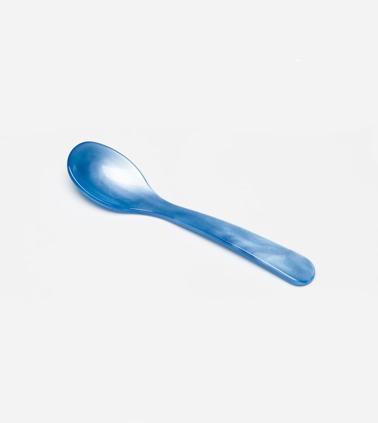 äggsked, hemsohne, g.f hemsohne, G. F hem Schöne, sked plast, ägg sked, frukostbord, hem söhne, dukning, remix av sofie, sked, ägg sked, bestick, lila, lila, akrylglas, blå, blå sked,
