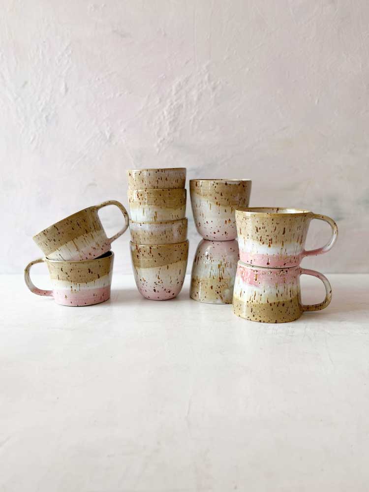 keramisk mugg, keramisk mugg, mugg med handtag, mugg utan handtag, espressomugg, cortadomugg, mugg, remix från Sofia.