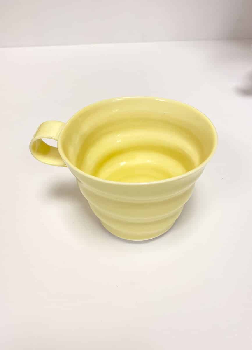 rikke maglesen keramik, porslinsmugg, kaffekopp, kopp, pastellfärgad kopp, kaffekopp, tekopp.