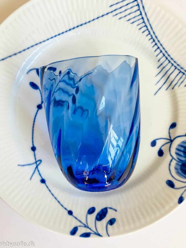 Anna von Lipa virvlande glasburk från mix and match i kungsblått
