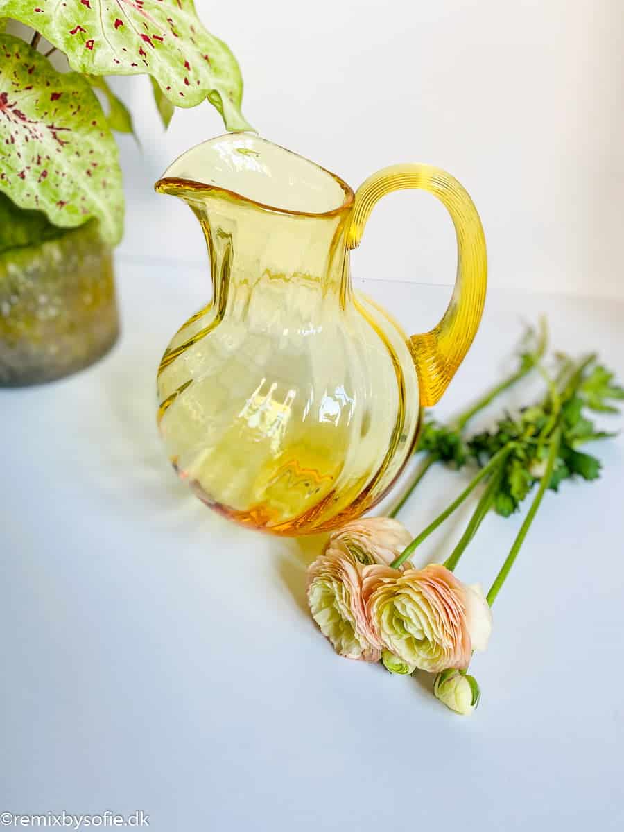 Anna von Lipa virvlar runt i citron