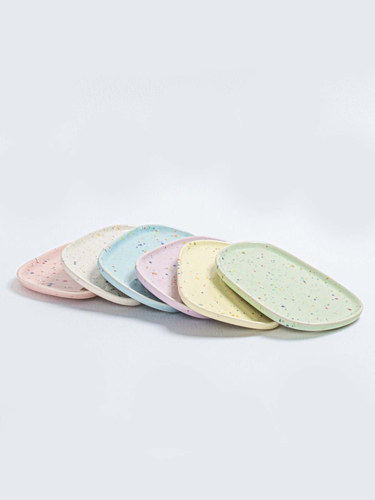 pastellfärgad maträtt, maträtt, ägg hemma, remix av Sophie, bordsdukning, servering, färgglad inredning, ägg hemma i Köpenhamn,