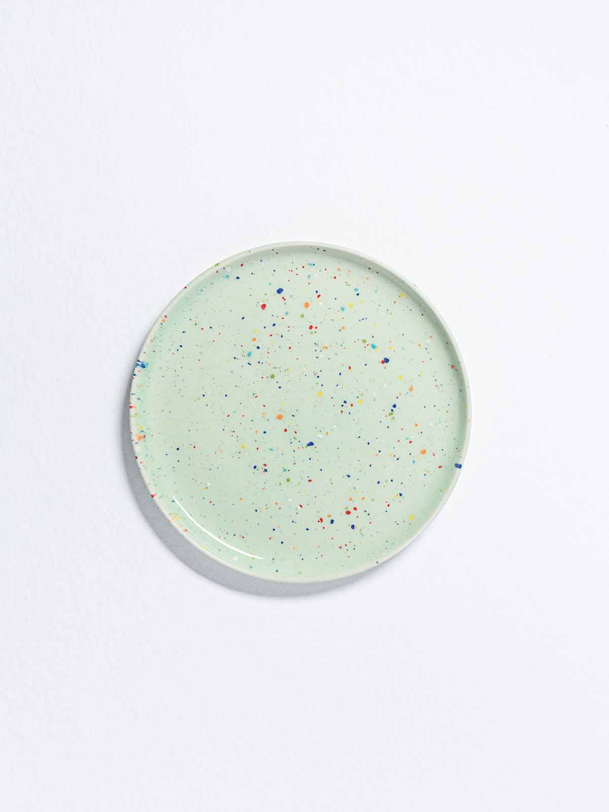 Pastatallriken 22 cm i mintgrönt - Egg Back Hem