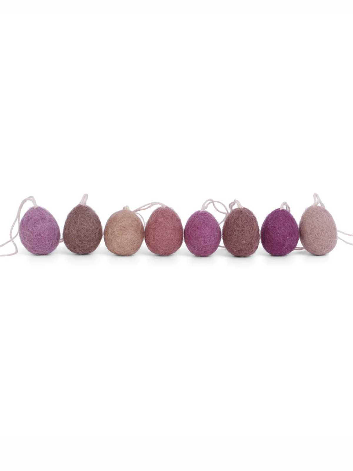 Fairtrade-filtad ull påskpynt - 8 påskägg i rosa och lila färger - Gry & Sif
