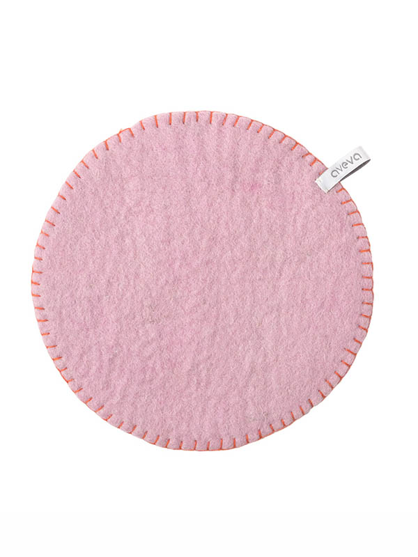 Aveva grytlappar i rosa ull
