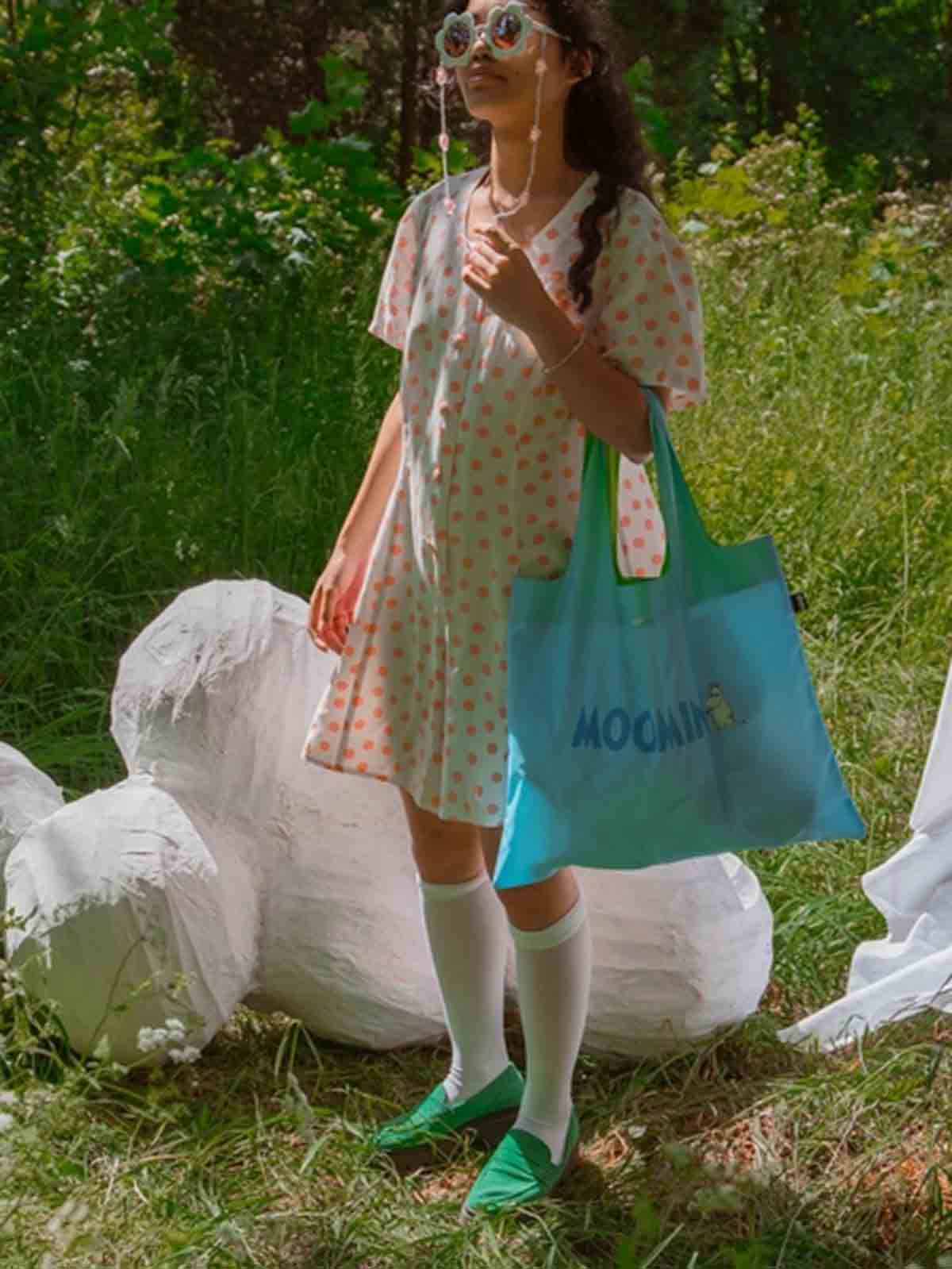 loqi shoppingväska - mulåsna i 100% återvunnen plast - mamma eller mammatroll
