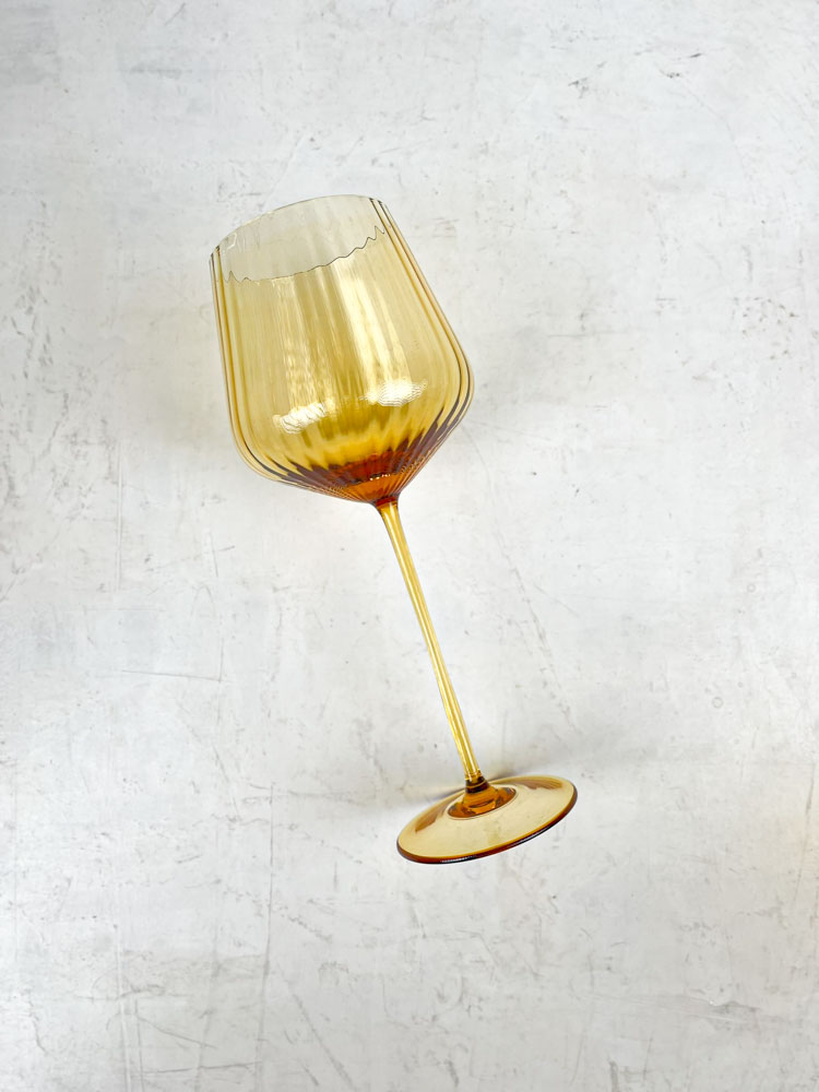 remix av sofie vinglas bambu i mörk amber remix av sofie rött vinglas bambu i mörk amber.