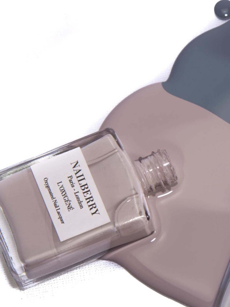 nagellack nagelbär enkelhet