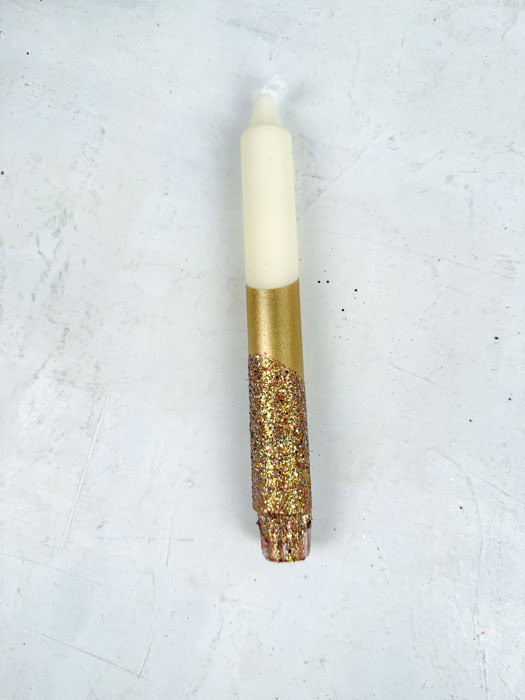 Ljus - Offwhite med guld och glitter