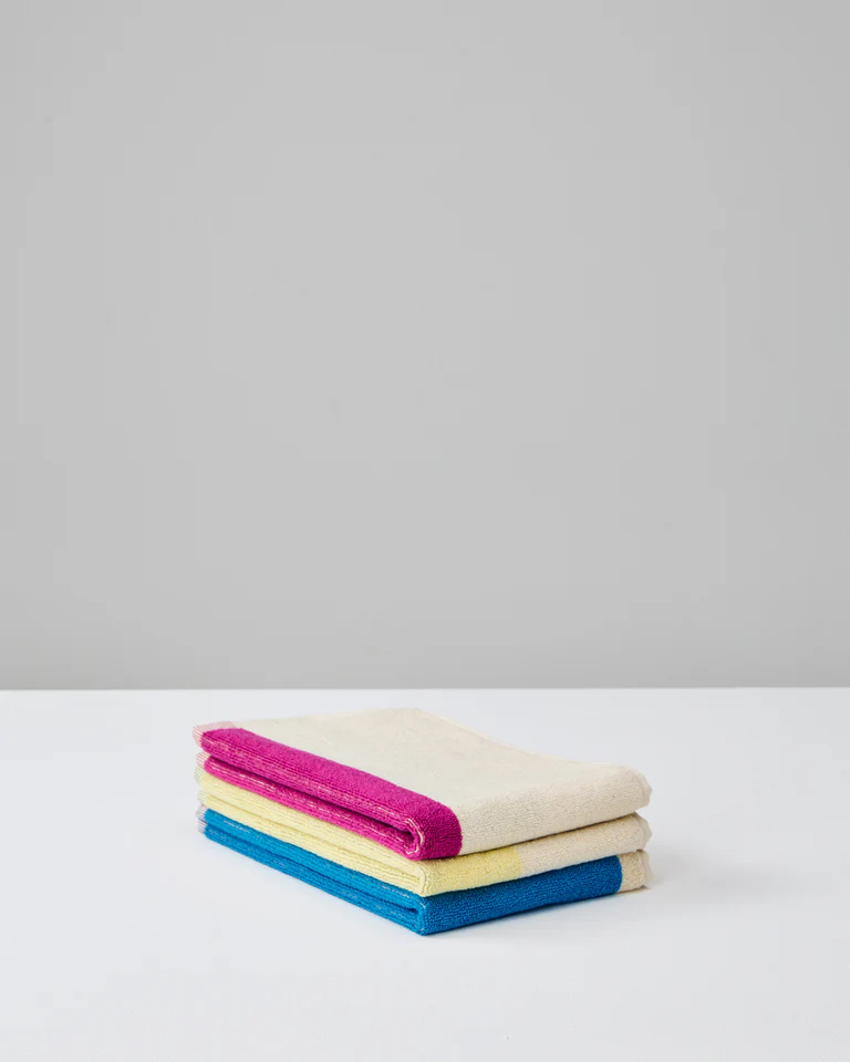 Alternativ syn på gästhanddukar - Gul, Fuchsia och Aqua