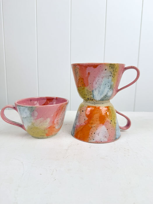 Konstmugg med handtag & quot; Sofie& quot; - Lekfull