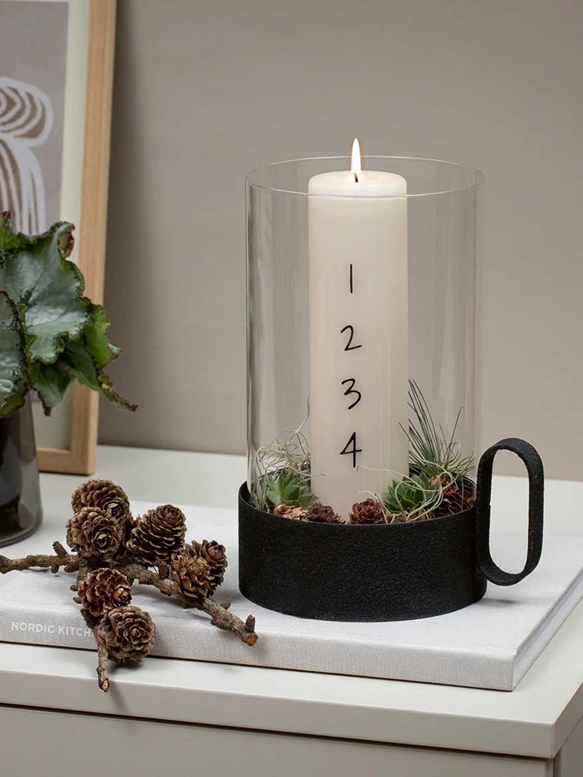 Alternativ visning av adventsljus (5 x 20) - Offwhite med svarta siffror